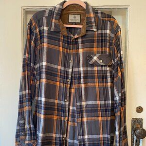 Legendary Men's Whitetails Plaid flannel shirt Large
